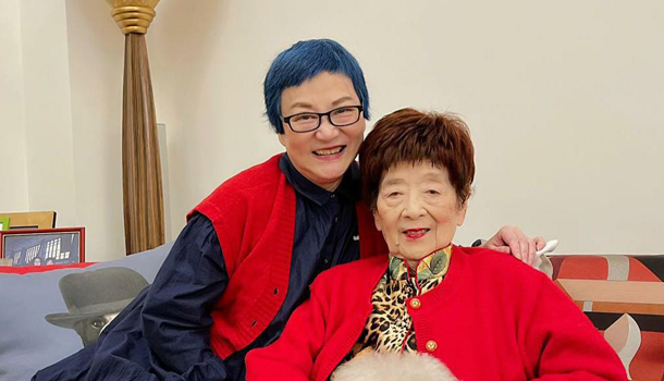 張小燕媽媽的不老祕方：樂觀、好好打扮，保有社交圈