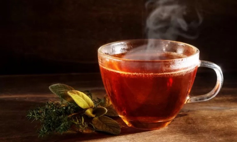 《獨立報》報道指出，雖然熱愛茶的英國人可能認為普通茶包只是由茶和紙製成，但實際上估計96%含有聚丙烯。