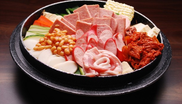 吃火鍋選肉不是越紅越好  注意NG食物組合