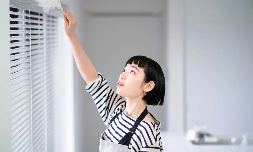 別讓大掃除變「大受傷」！復健醫教你掃前3準備、4大姿勢修正，腰肩膝不再痛