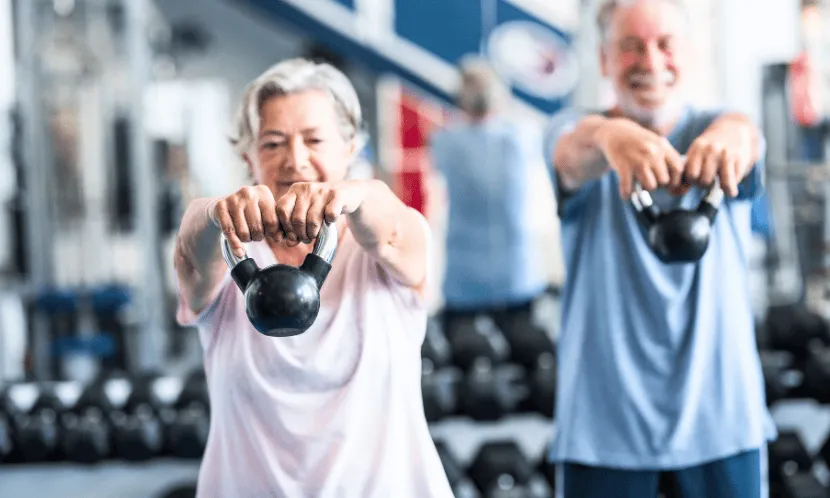 想讓自己80歲還有體力環遊世界，該如何提前準備？減重醫師蕭捷健指出，年輕時做的運動，未必對晚年健康有實質幫助，想強化身體功能，應該「反向規劃」，具體怎麼做？