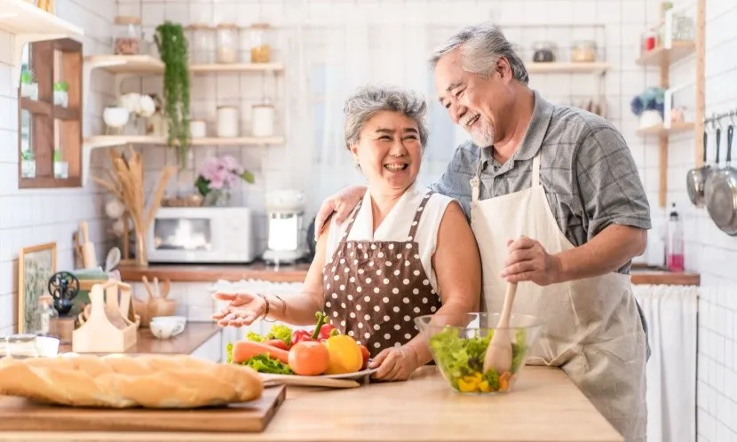 80歲才改吃也不嫌晚！藍區研究＋AI揭密百歲人瑞菜單：這樣吃仍可多活3年