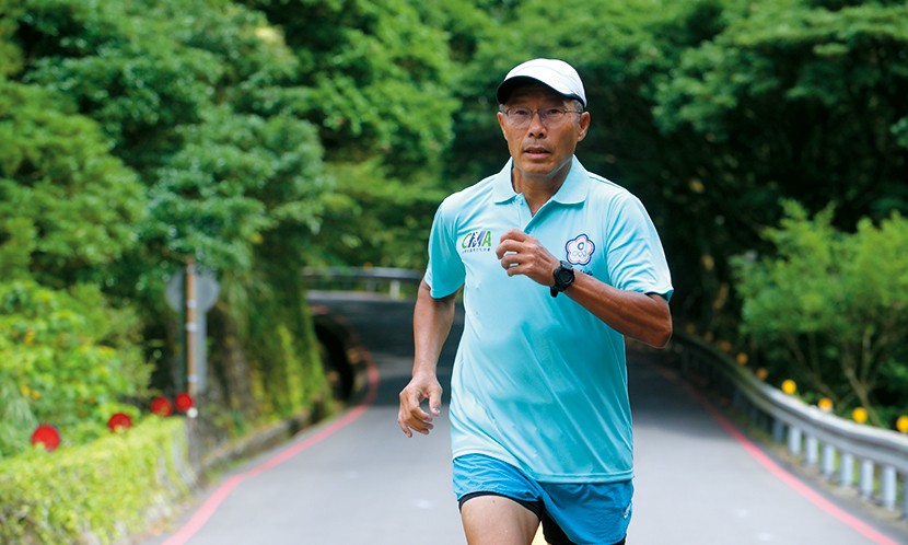 67歲盧瑞山 跑得像風在吹