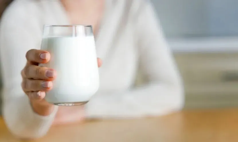 乳品為何從2杯降到1杯？鈣質夠嗎？2026飲食指南5大修改重點一次看懂