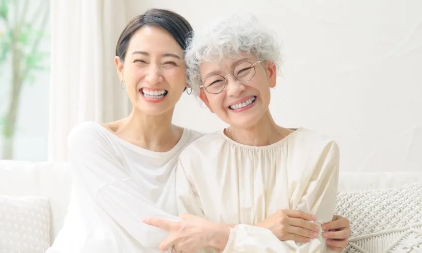 為何女性更容易失智？劍橋揭密更年期大腦萎縮關鍵，這5件事比補藥更護腦