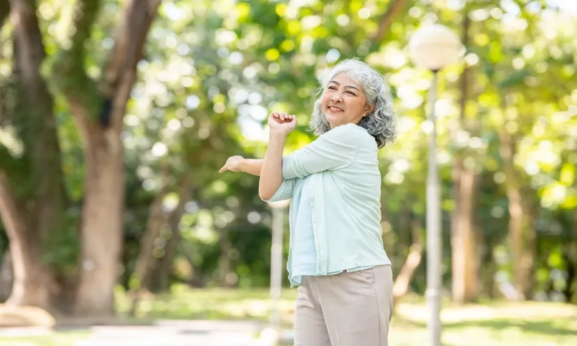 活到116歲的祕密不在養生餐！全球最長壽阿嬤的「任性哲學」：心態才是最強抗老藥