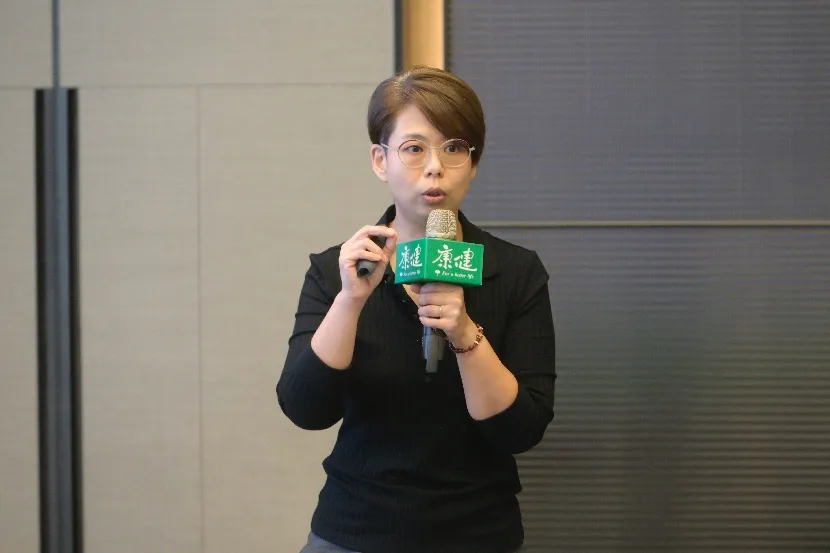國泰健康管理臨場服務科經理陳怡璇強調,健檢不只是例行作業,而是提升生產力與幸福感的關鍵工程。圖片來源/陳德信 攝影