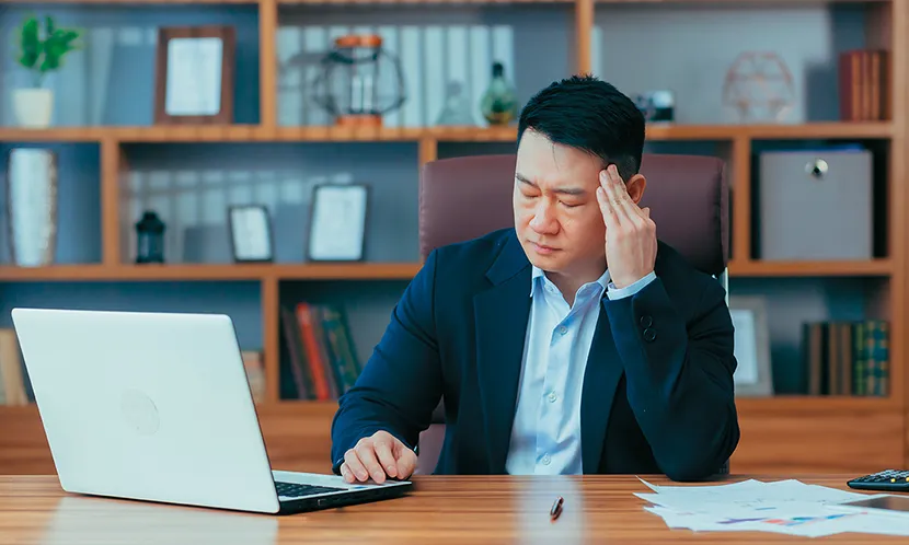躲在冷氣房裡也會中暑？