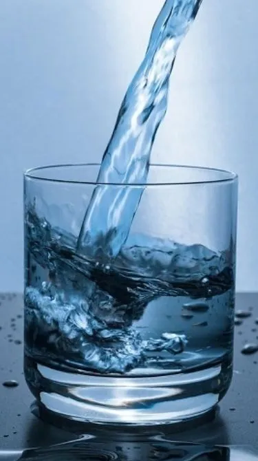 [手機]破解喝水迷思，讓健康從一杯水開始