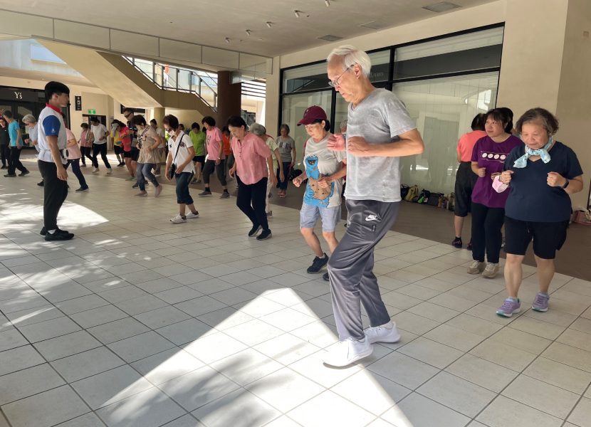 新北市購物中心健走