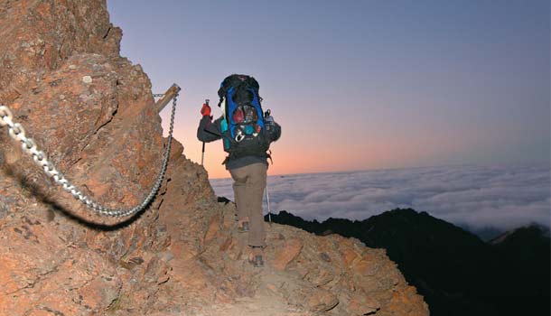 爬山怎樣避免高山症？