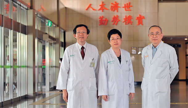 兼顧臨床與研究,擬出治療方針