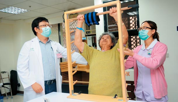 屏東│基督教醫院:不用過高屏溪,病人就能得到最好的治療