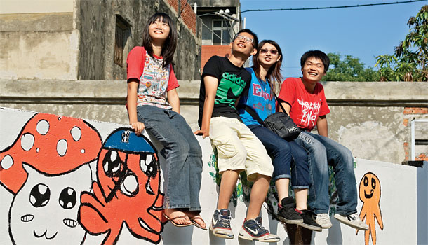 願景青年行動網協會 八國聯軍塗鴉,再造台西新視界