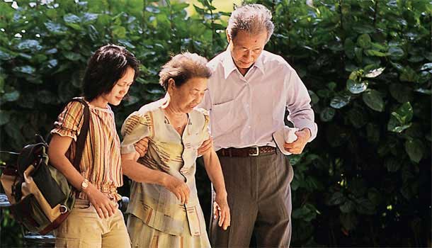 扶對了,老爸老媽不受傷