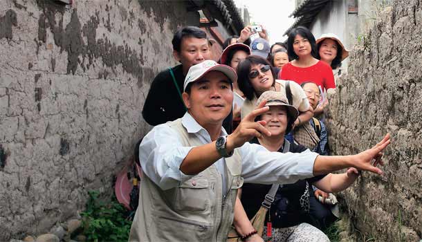 跟在地人搏感情發掘祕境之美