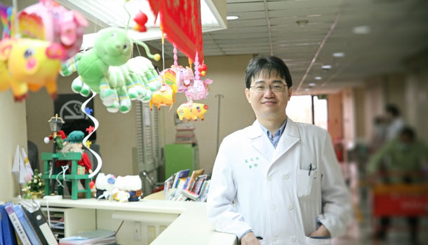 盧孟佑(台大醫院小兒血液腫瘤科主治醫師) 想為重症兒建希望