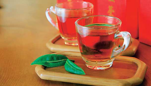 熱紅茶加冰塊！