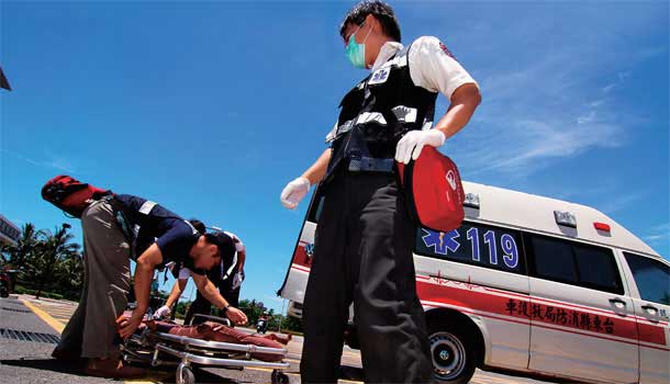 積極補強的救護城市