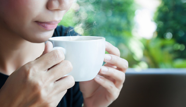 綠茶比較容易刮胃?