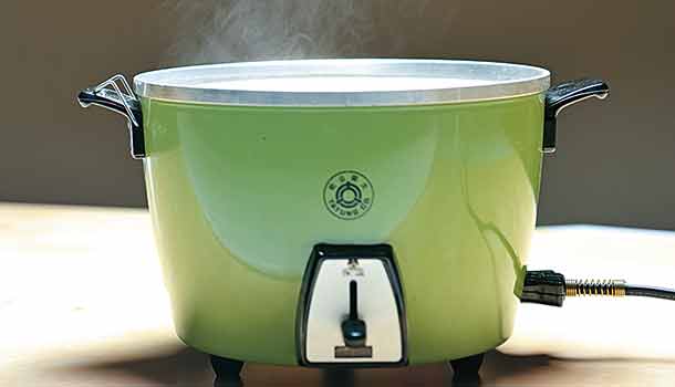 【閱讀全文】譚敦慈:自來水蒸飯會致癌?電鍋、電磁爐迷思一次破解