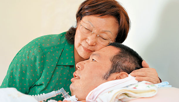 劉學慧:家有3名漸凍人,苦樂依舊一念間