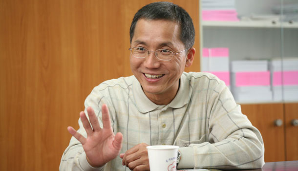 黃桂冠 別讓叛逆猴子抓傷你的臉