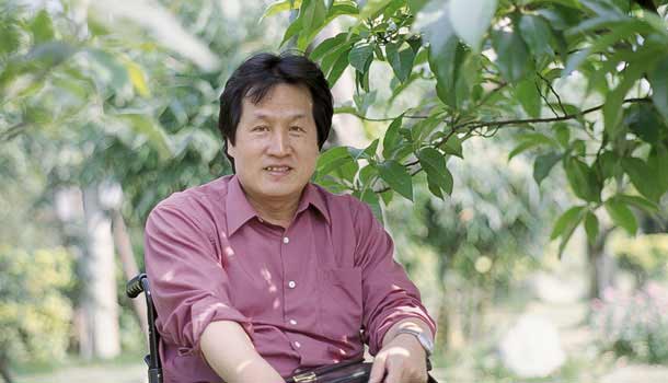 劉金鐘 為脊髓損傷者開路