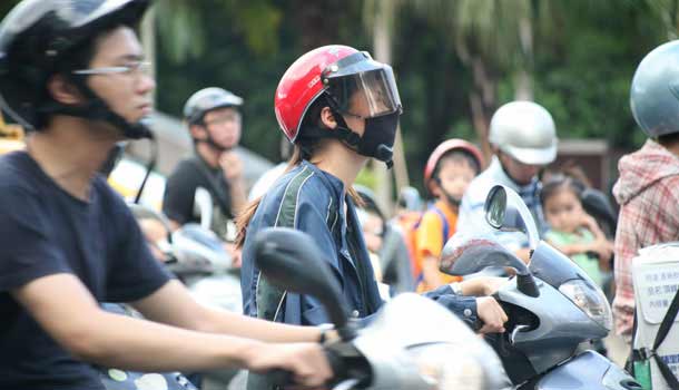 機車族、行人自救守則