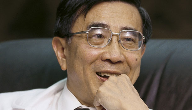 衛生署長與你逗陣行