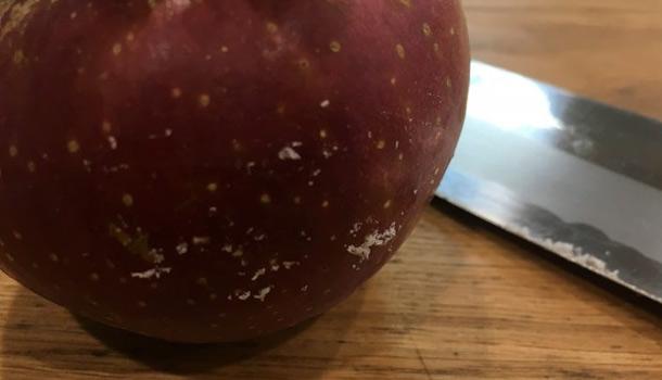 蘋果果蠟能不能吃?3招簡單去除它