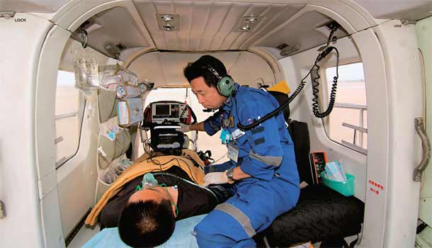 冒險與死神拔河