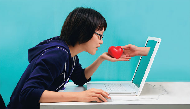 他在網路交友,該管嗎?